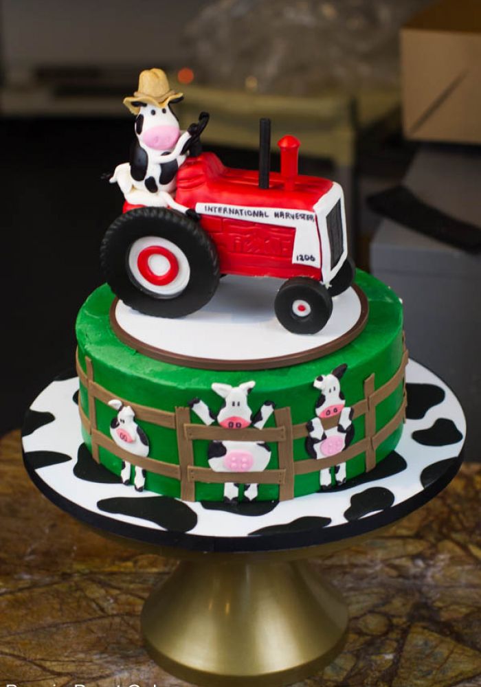 Sculpted Tractor Cow Grooms Cake