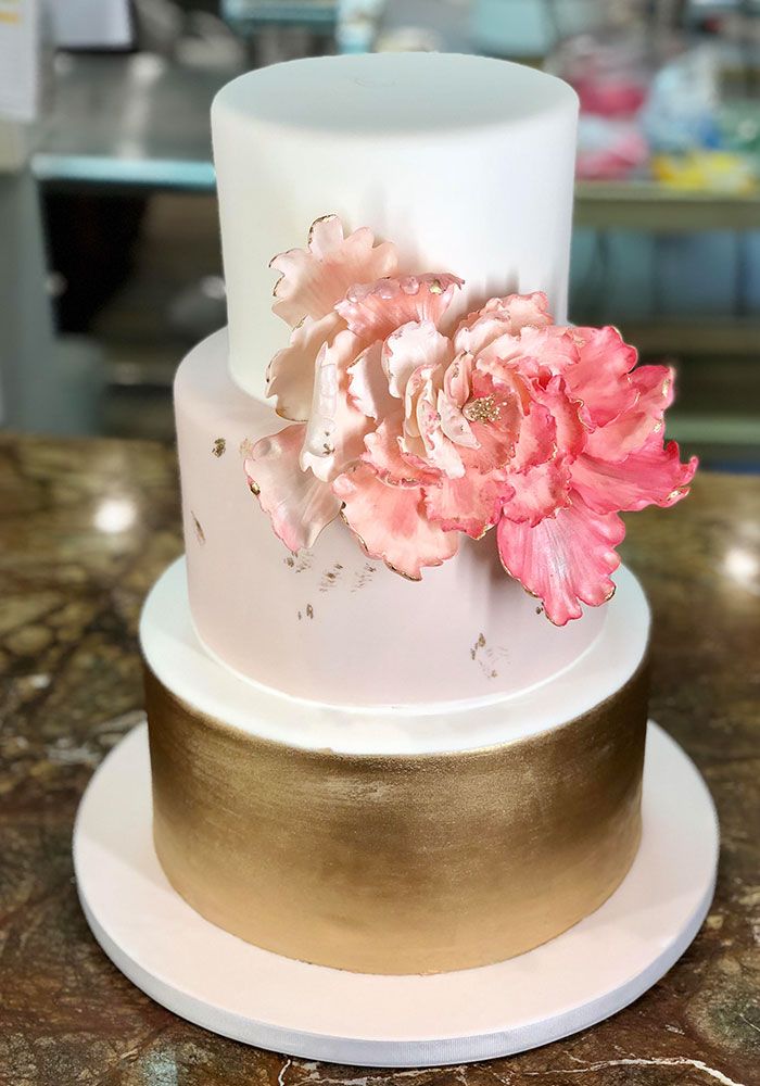 Gold Base Micro Wedding Cake